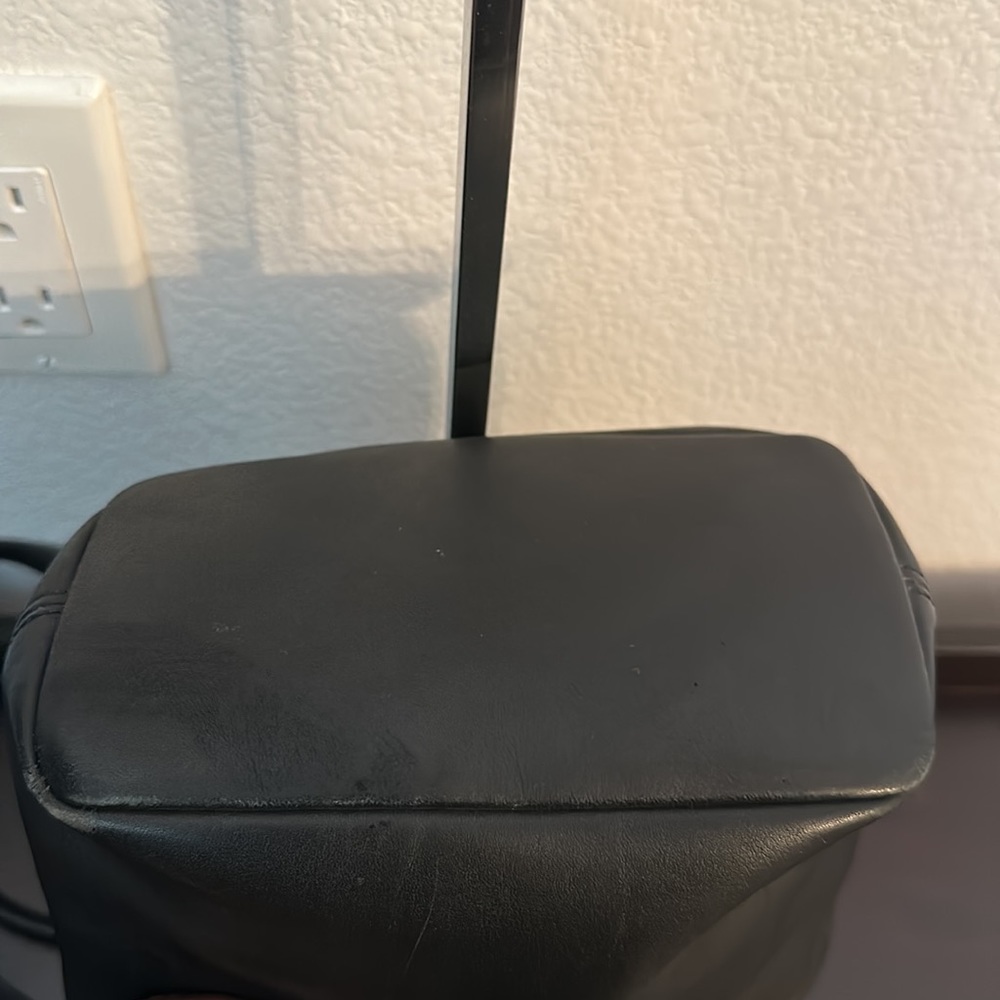 Coach Black Leather Vintage Bucket Bag - Picture 4 of 5